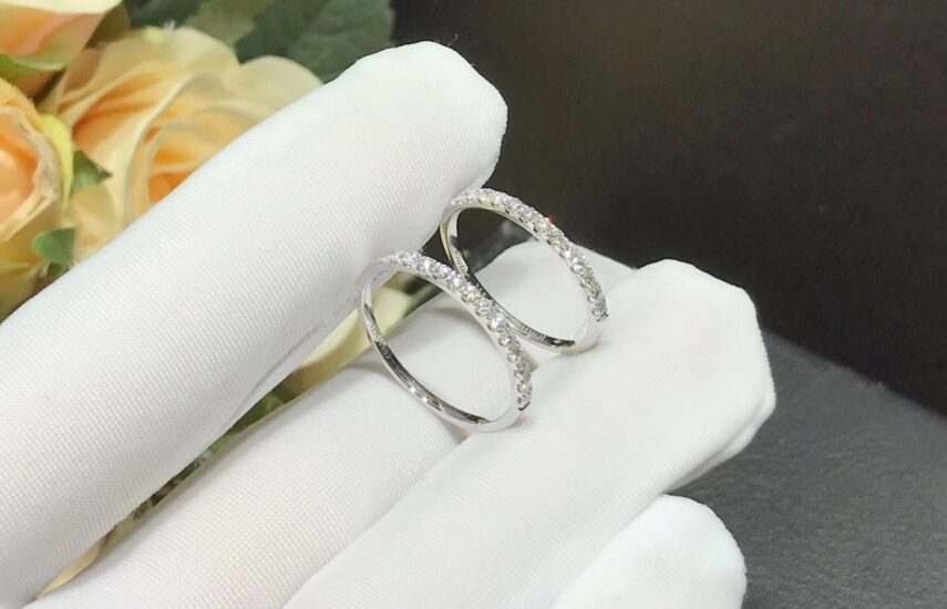 Реплика Обручальное кольцо из платины с полукругом из бриллиантов, 2,2 мм из Китая