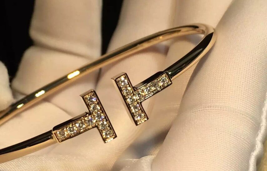 Реплика Tiffany T Diamond Wire Bracelet in Yellow Gold из Китая