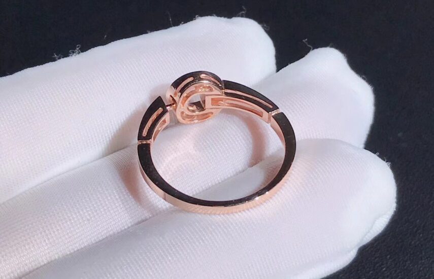 Реплика Кольцо Bvlgari Bvlgari, розовое золото 18 карат, бриллиантовое паве из Китая