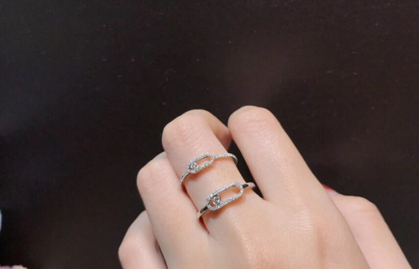 Реплика Кольца MESSIKA коллекции «Move Uno Pavé» из белого золота из Китая