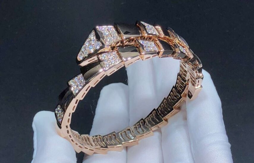 Реплика браслета Bvlgari SERPENTI из Китая
