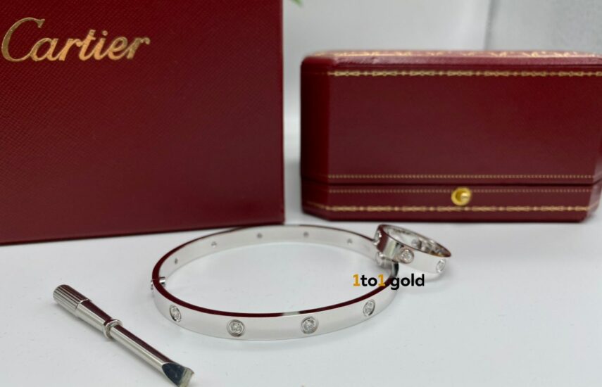 Реплика LOVE bracelet small model 10 diamonds из Китая