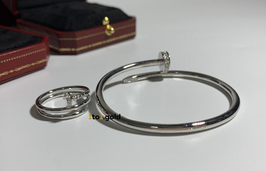 Реплика Браслет и кольцо Cartier « Juste Un Clou» из белого золота с бриллиантами на конце из Китая