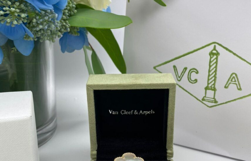 Реплика Magic Alhambra ring из Китая