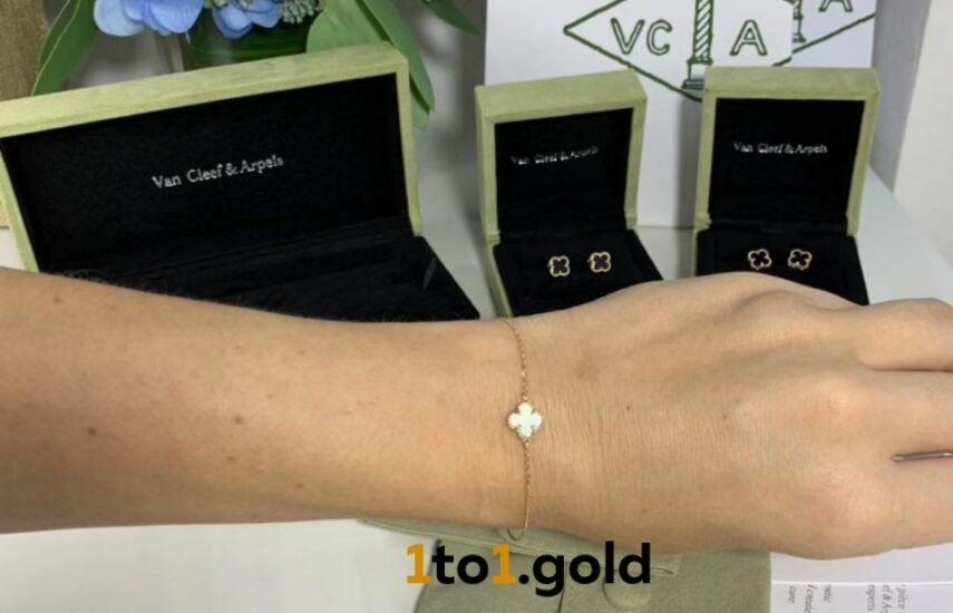 Реплика Sweet Alhambra bracelet из Китая