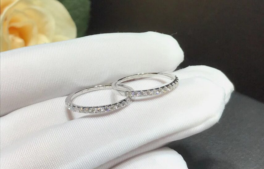 Реплика Обручальное кольцо из платины с полукругом из бриллиантов, 2,2 мм из Китая