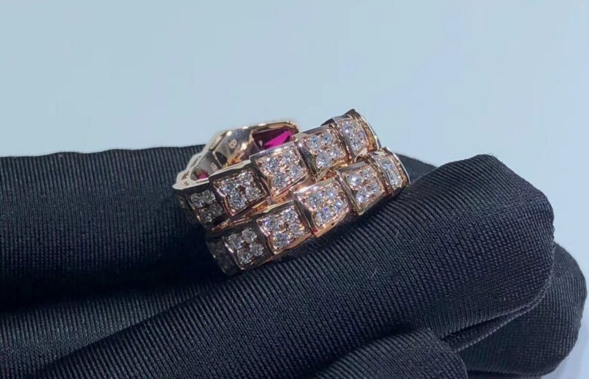 Реплика Bvlgari Serpenti Viper Ring Rose Gold Red из Китая