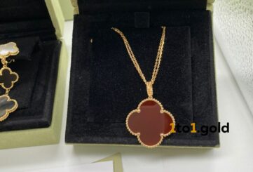 Реплика Vintage Alhambra bracelet & Magic Alhambra earrings & Magic Alhambra long necklace из Китая