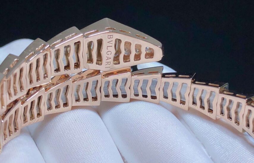 Реплика браслета Bvlgari SERPENTI из Китая