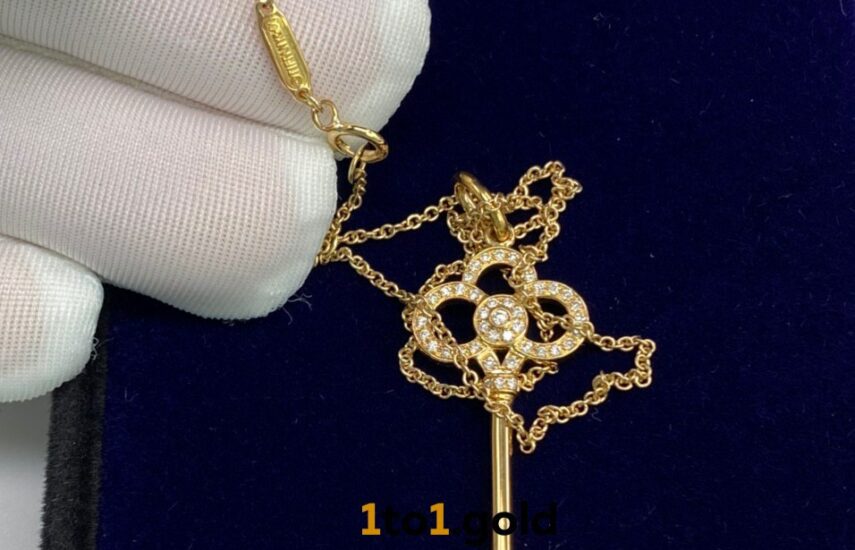 Реплика Tiffany Keys Crown Key Pendant из Китая