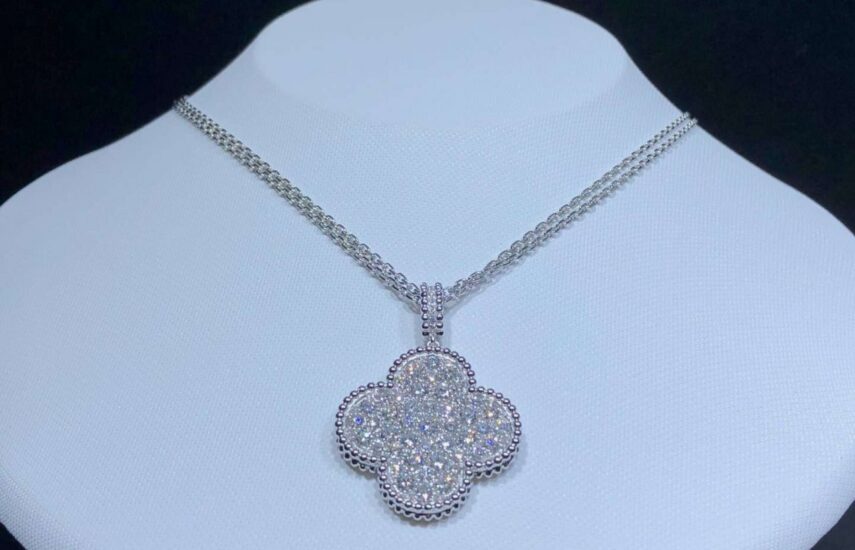 Реплика Подвеска Van Cleef & Arpels «Magic Alhambra» из Китая