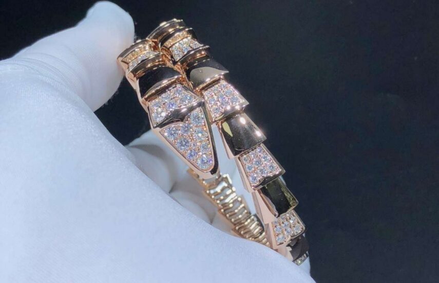 Реплика браслета Bvlgari SERPENTI из Китая